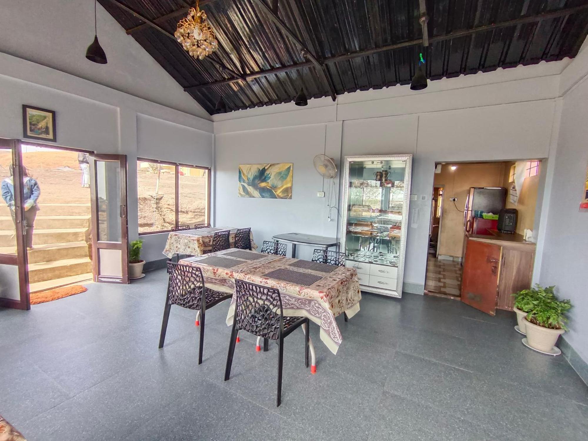 Serene Resort Cherrapunji Extérieur photo