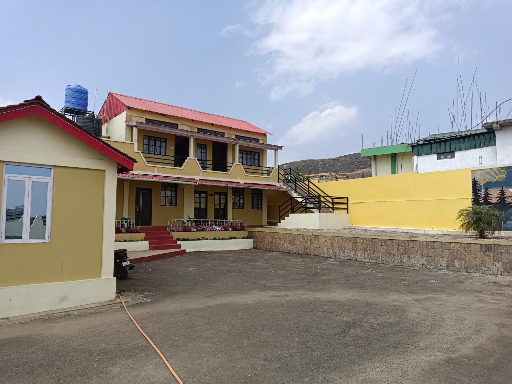 Serene Resort Cherrapunji Extérieur photo